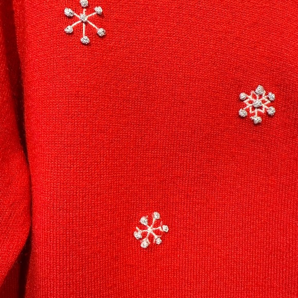 Wish for Joy cardigan sweater size.with snowmen on it.
Christmas Red Size Med - Picture 3 of 6